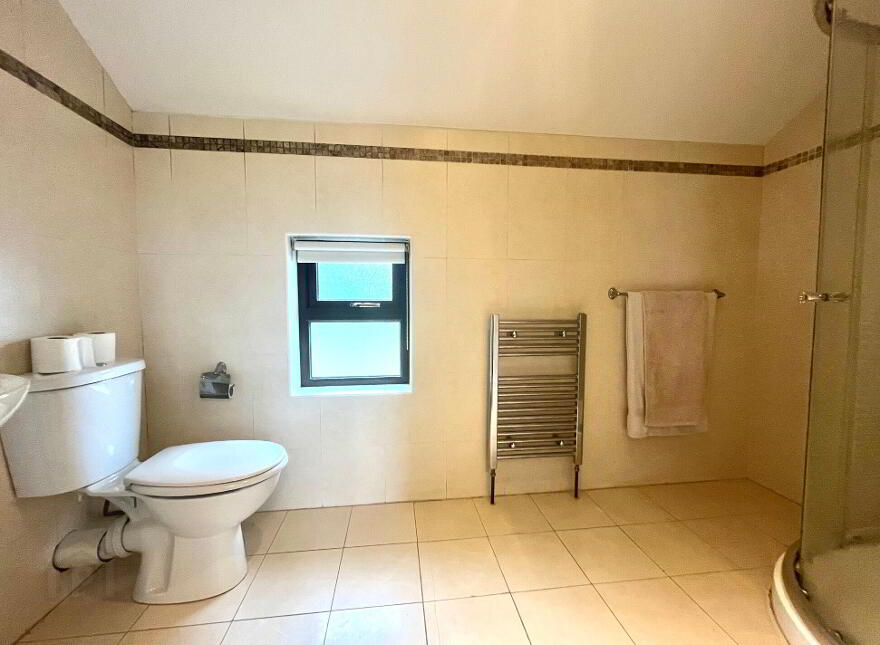 House, And 11.60 Acres Of Land, Bunnacranna, Curry, F12VH28