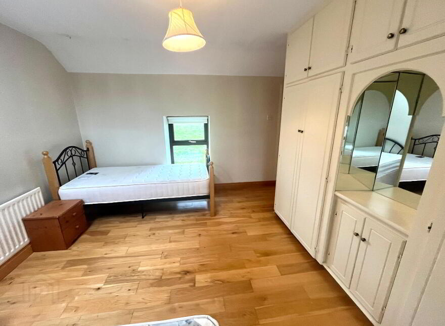 House, And 11.60 Acres Of Land, Bunnacranna, Curry, F12VH28