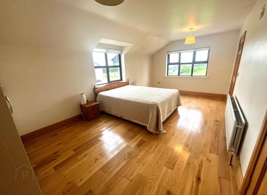 House, And 11.60 Acres Of Land, Bunnacranna, Curry, F12VH28