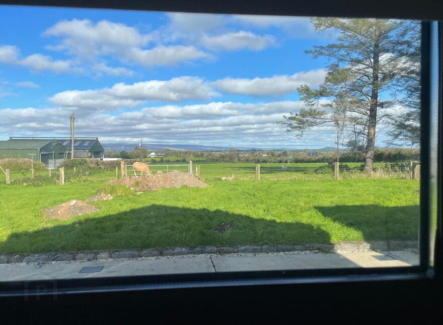 House, And 11.60 Acres Of Land, Bunnacranna, Curry, F12VH28