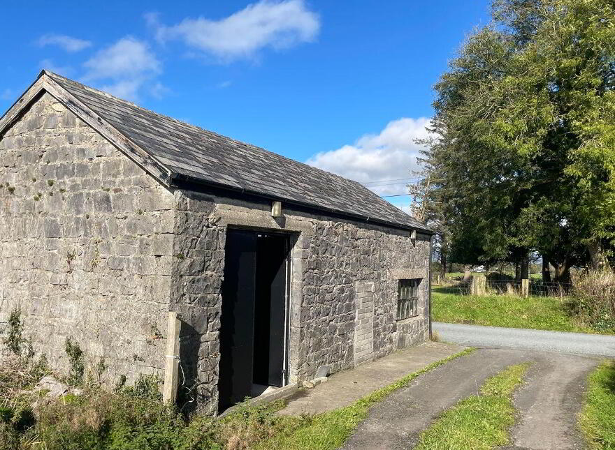 House, And 11.60 Acres Of Land, Bunnacranna, Curry, F12VH28