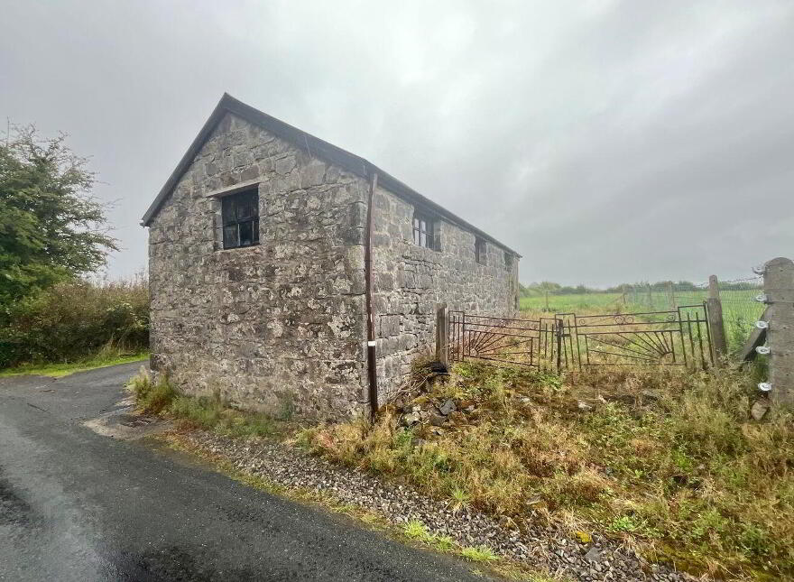 House, And 11.60 Acres Of Land, Bunnacranna, Curry, F12VH28
