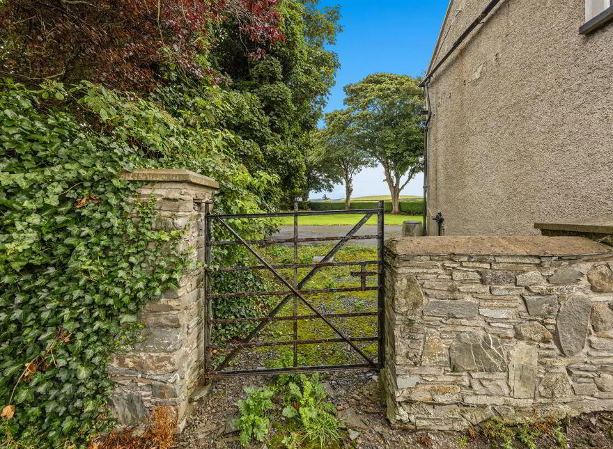 27 Ballyhossett Road, Downpatrick, BT30 7EG