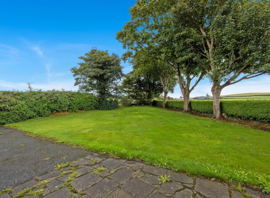 27 Ballyhossett Road, Downpatrick, BT30 7EG