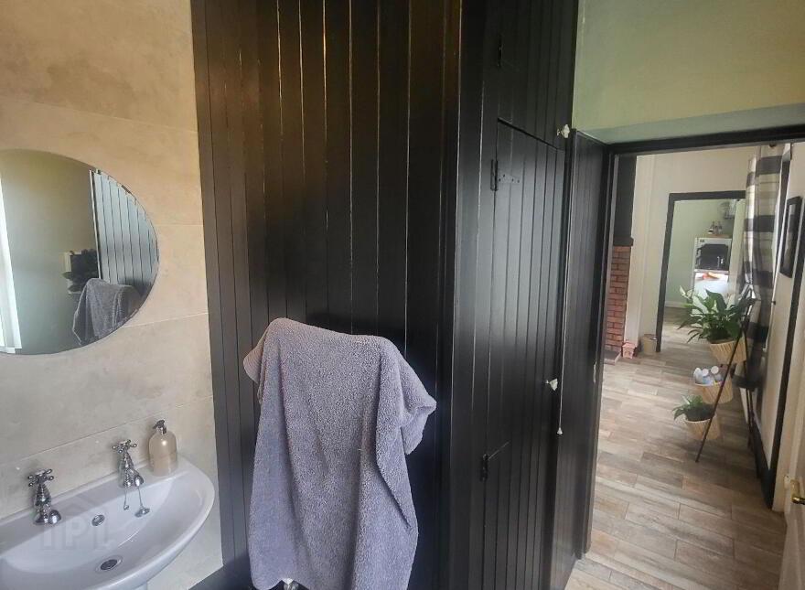 Pat Ali Cottage, Camagh, Ballinamore, N41VR66