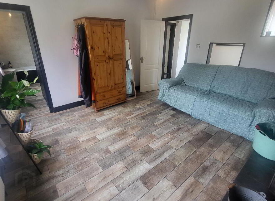 Pat Ali Cottage, Camagh, Ballinamore, N41VR66