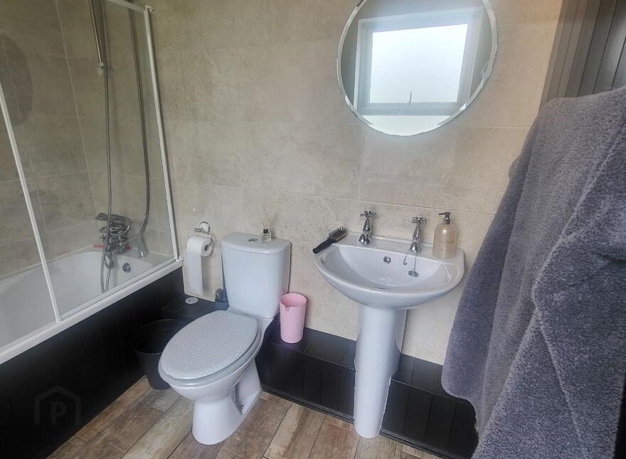 Pat Ali Cottage, Camagh, Ballinamore, N41VR66
