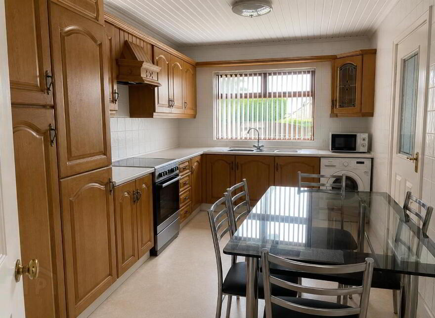 100 Lough Road, Lurgan, Craigavon, BT66 6JJ