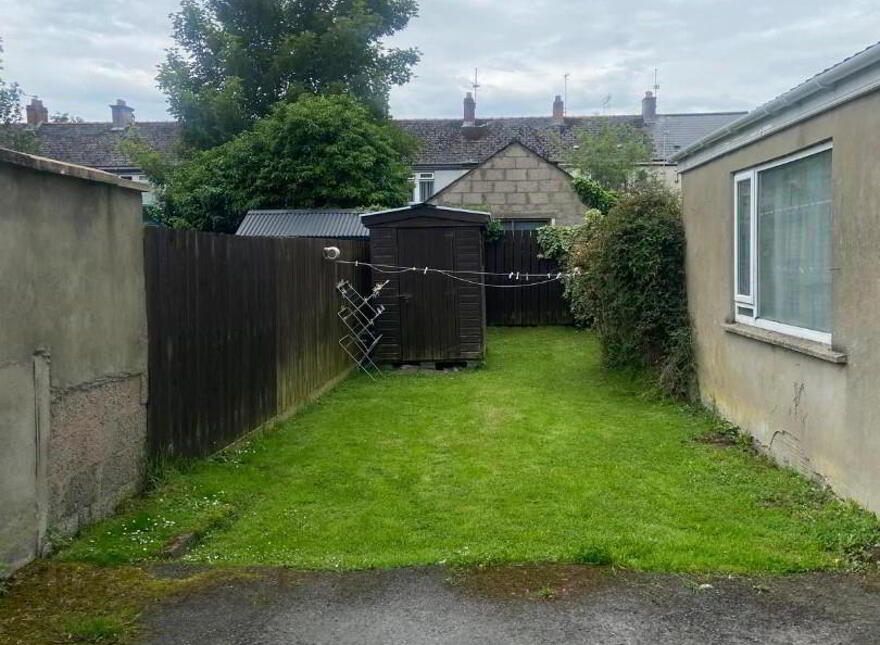 100 Lough Road, Lurgan, Craigavon, BT66 6JJ