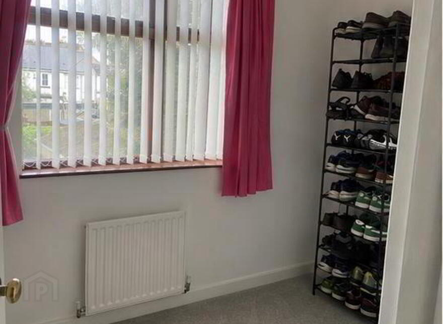 100 Lough Road, Lurgan, Craigavon, BT66 6JJ