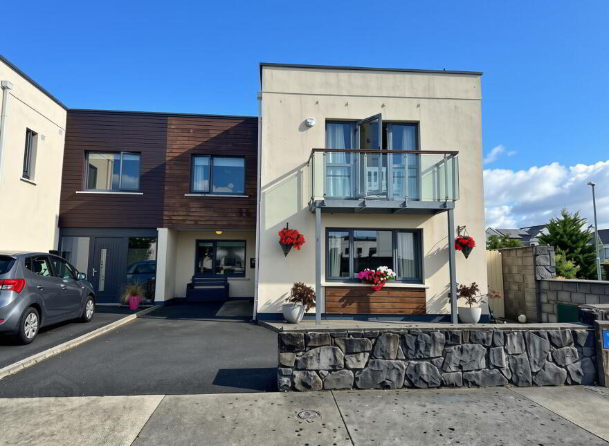 42 Corran Riada, Monksland, Athlone, N37E7K3 photo