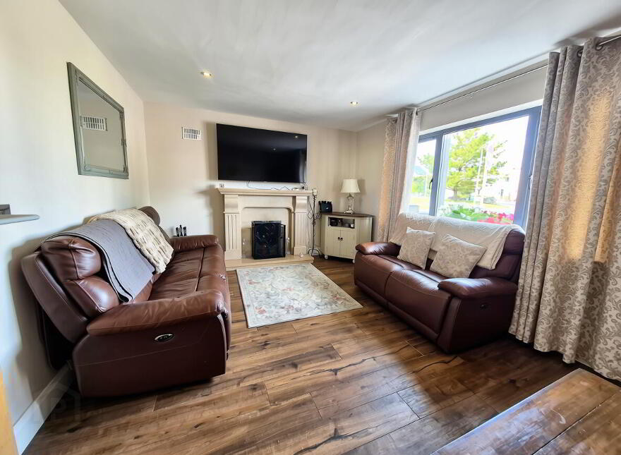 42 Corran Riada, Monksland, Athlone, N37E7K3