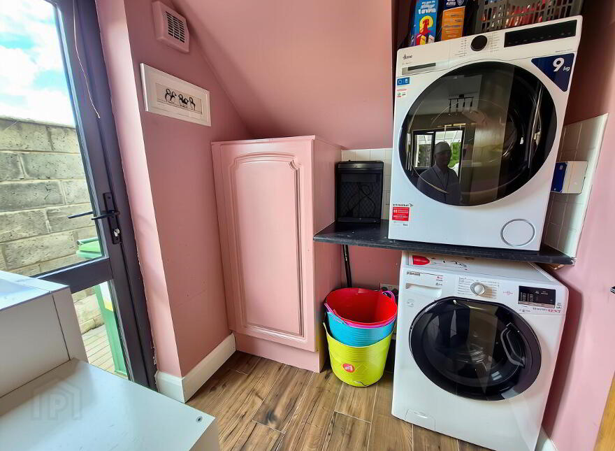 42 Corran Riada, Monksland, Athlone, N37E7K3