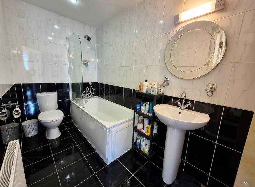42 Corran Riada, Monksland, Athlone, N37E7K3