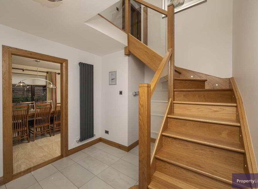 63 Markethill Road, Armagh, BT60 1NX