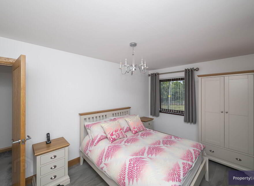 63 Markethill Road, Armagh, BT60 1NX