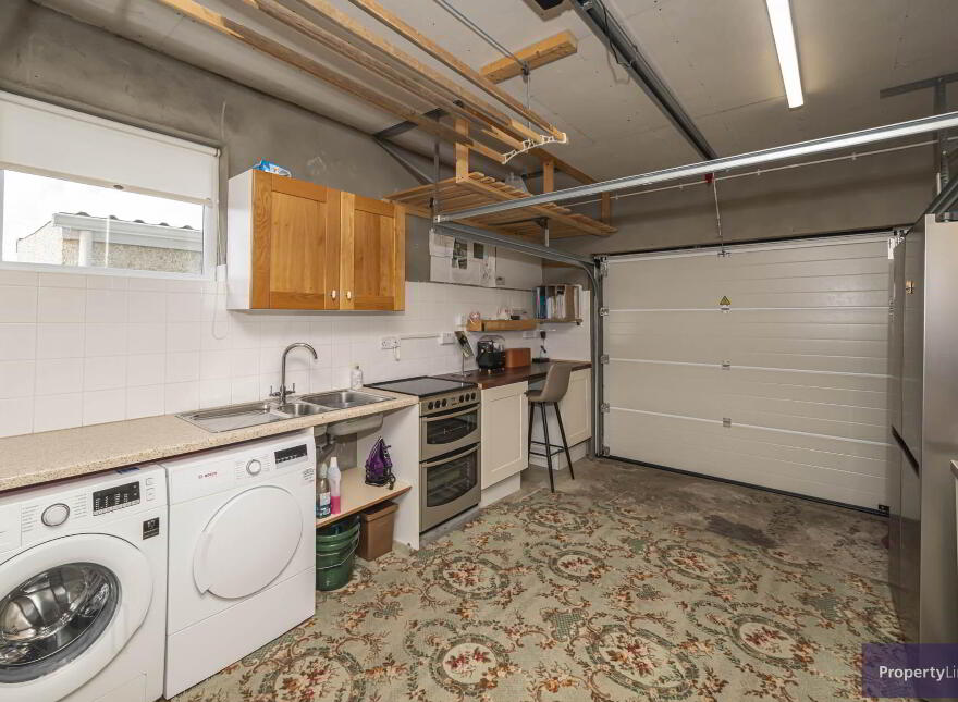 63 Markethill Road, Armagh, BT60 1NX