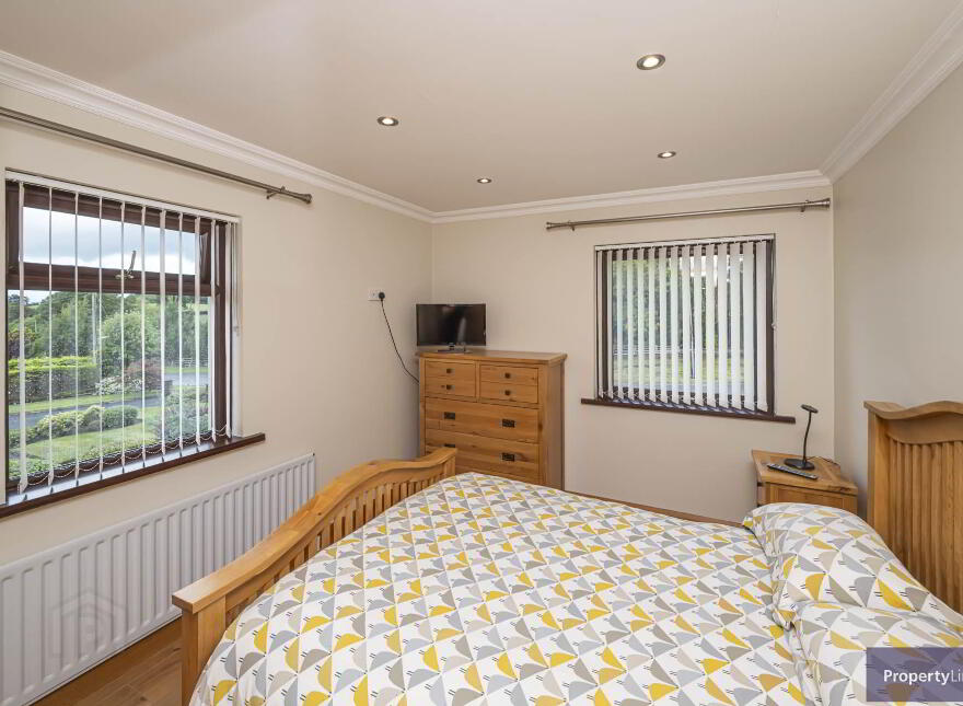 63 Markethill Road, Armagh, BT60 1NX