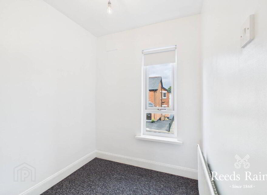 11 Holland Crescent, Belfast, BT5 6EF