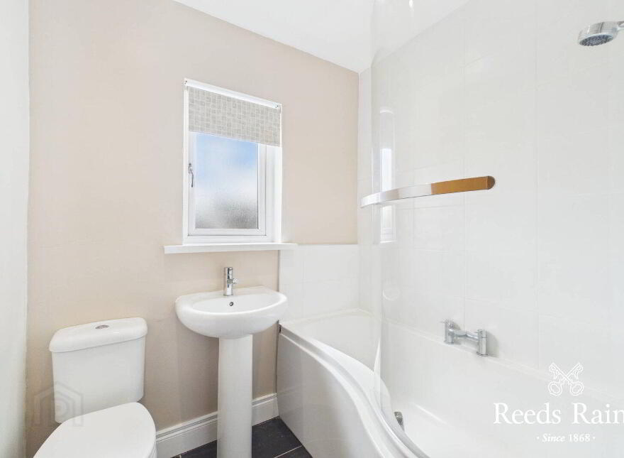 11 Holland Crescent, Belfast, BT5 6EF