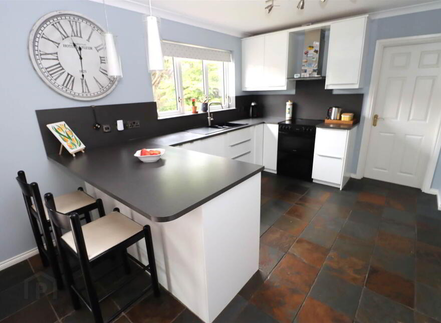 19 Lambert Park, Dundonald, Belfast, BT16 1LG