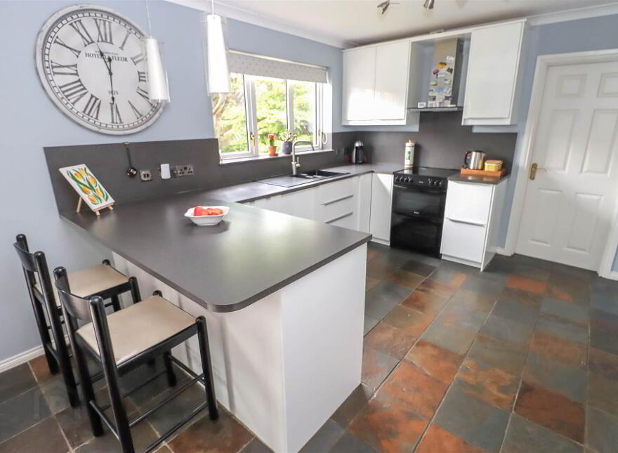 19 Lambert Park, Dundonald, Belfast, BT16 1LG