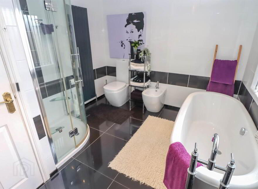 19 Lambert Park, Dundonald, Belfast, BT16 1LG