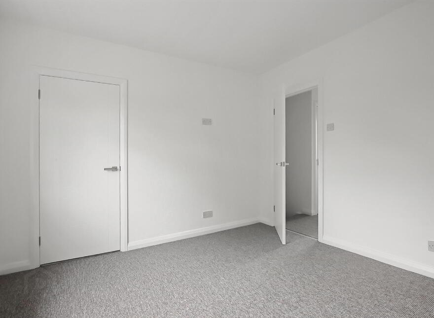 62 Ellis Street, Carrickfergus, BT38 8AZ