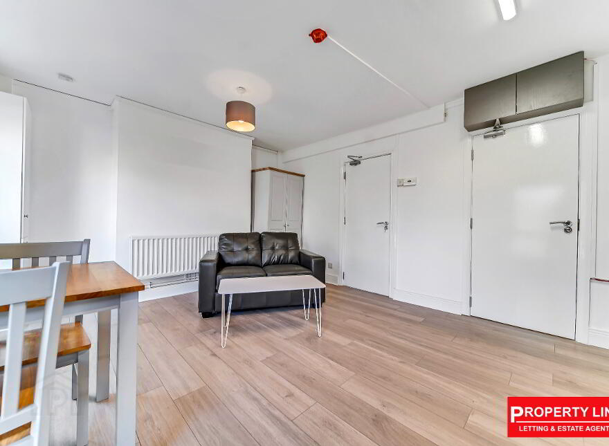3, 10 Asylum Road, Cityside, Derry/Londonderry, BT48 7DX