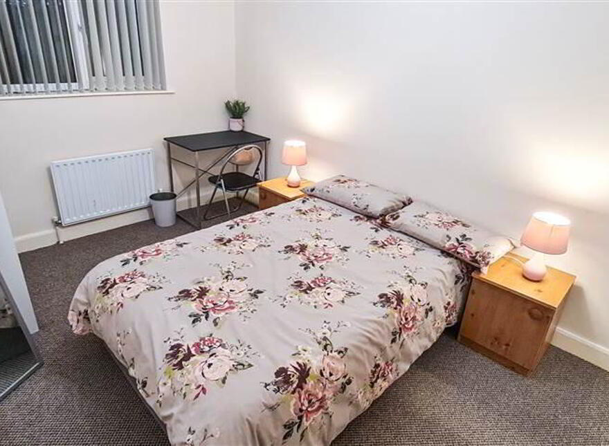 Apt 109 College Court Central, 56 King Street, Belfast, BT1 6BF