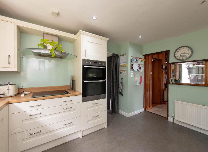278 Carnmoney Road, Newtownabbey, BT36 6NW