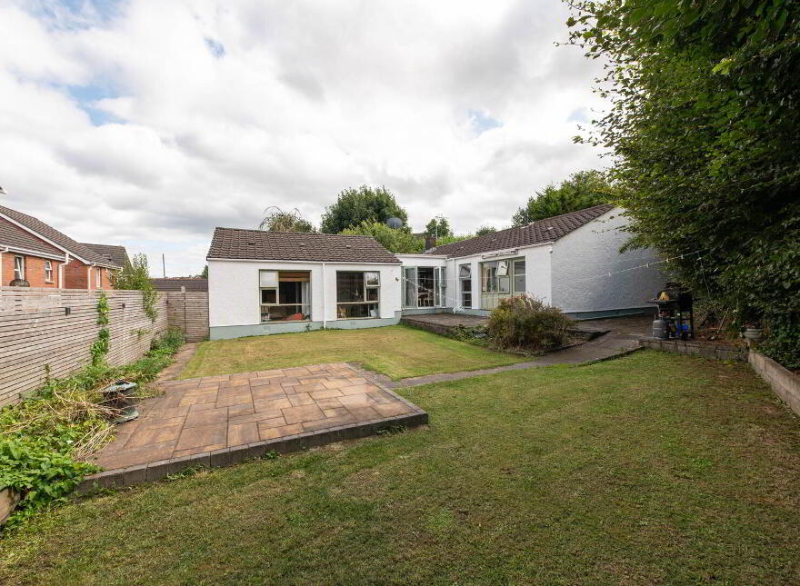 278 Carnmoney Road, Newtownabbey, BT36 6NW