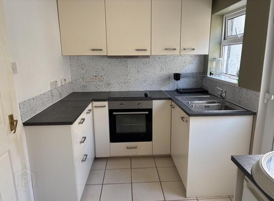 19 Willowholme Crescent, Belfast, BT6 8NX