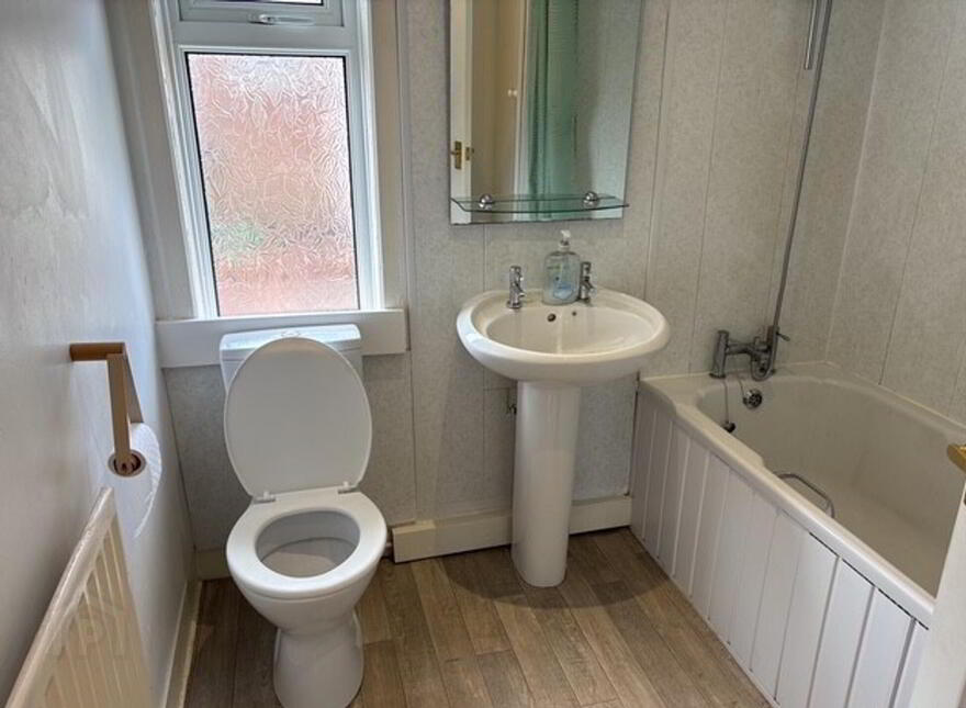 19 Willowholme Crescent, Belfast, BT6 8NX