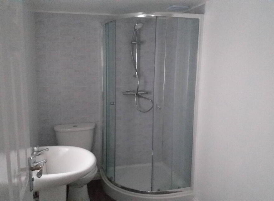 38 Channing Street, Belfast, BT5 5GP