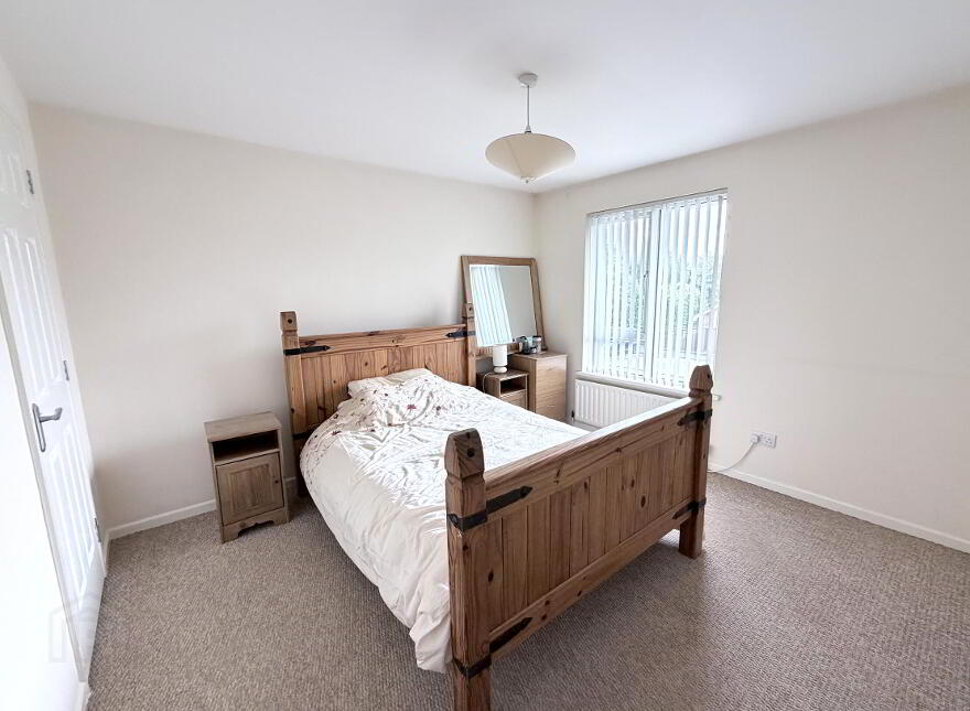 25 Iveagh Drive, Banbridge, BT32 3YE