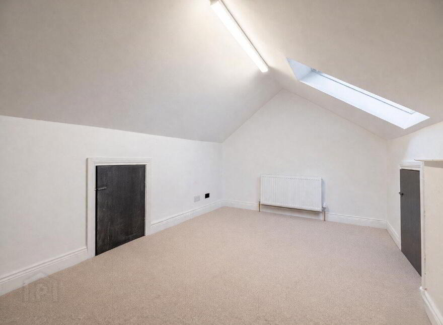 27 Sandbrook Park, Belfast, BT4 1NL