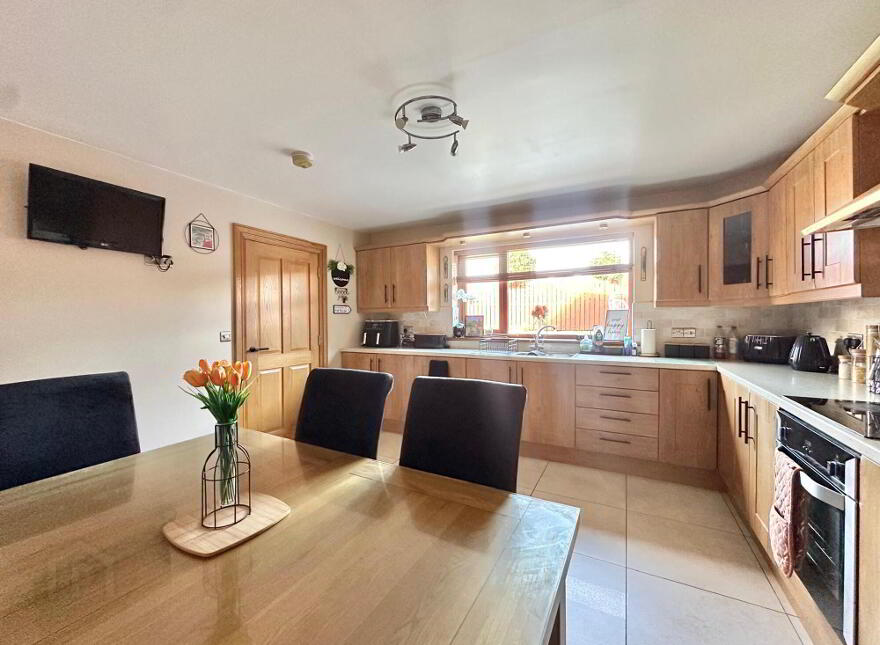 16 Riverdale Park, Portglenone, Ballymena, BT44 8HX