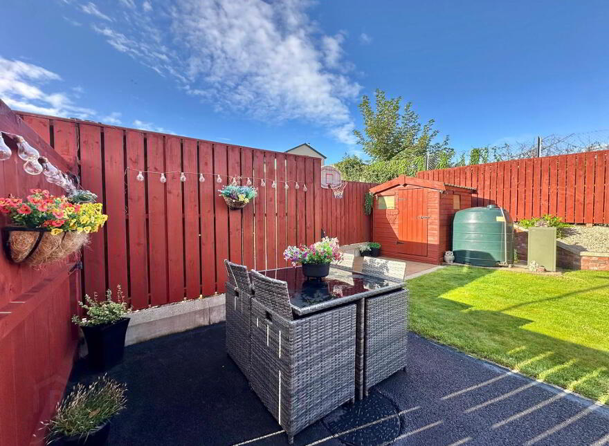 16 Riverdale Park, Portglenone, Ballymena, BT44 8HX