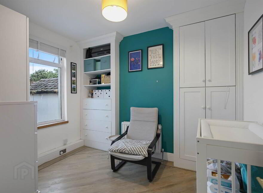 100 Downshire Road, Holywood, BT18 9LY