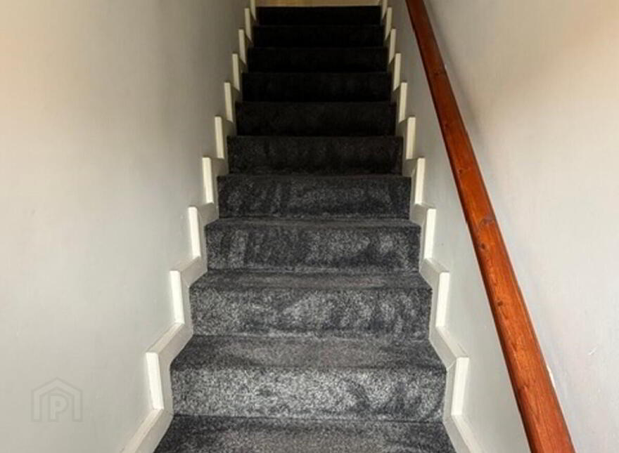 Apt 10, 35 Parkgate Avenue, Belfast, BT4 1JA