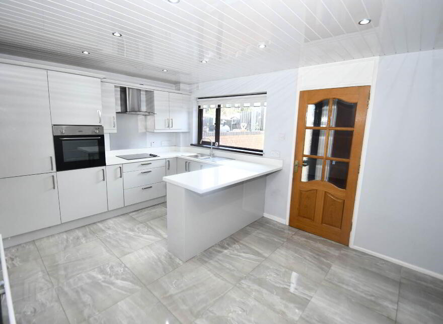 11 Glencolin Court, Belfast, BT11 8PS