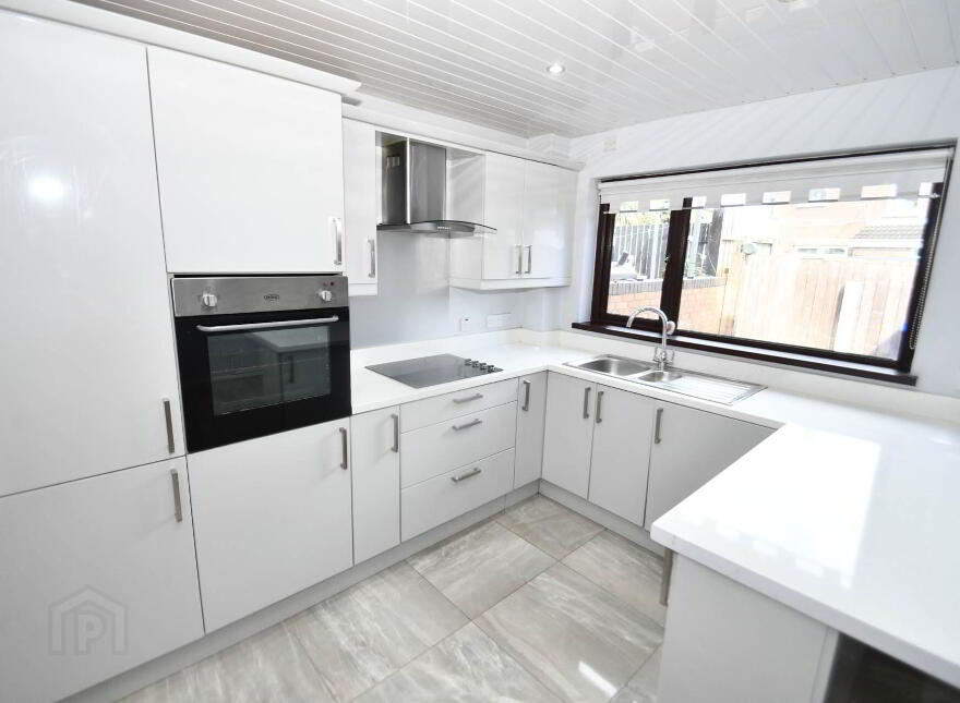 11 Glencolin Court, Belfast, BT11 8PS