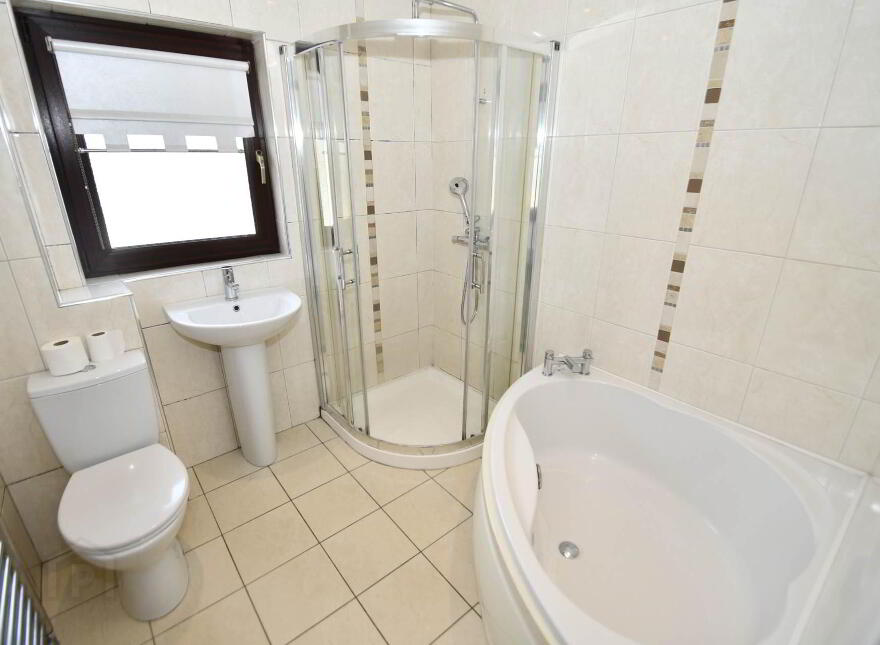 11 Glencolin Court, Belfast, BT11 8PS