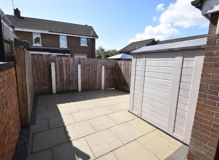 11 Glencolin Court, Belfast, BT11 8PS