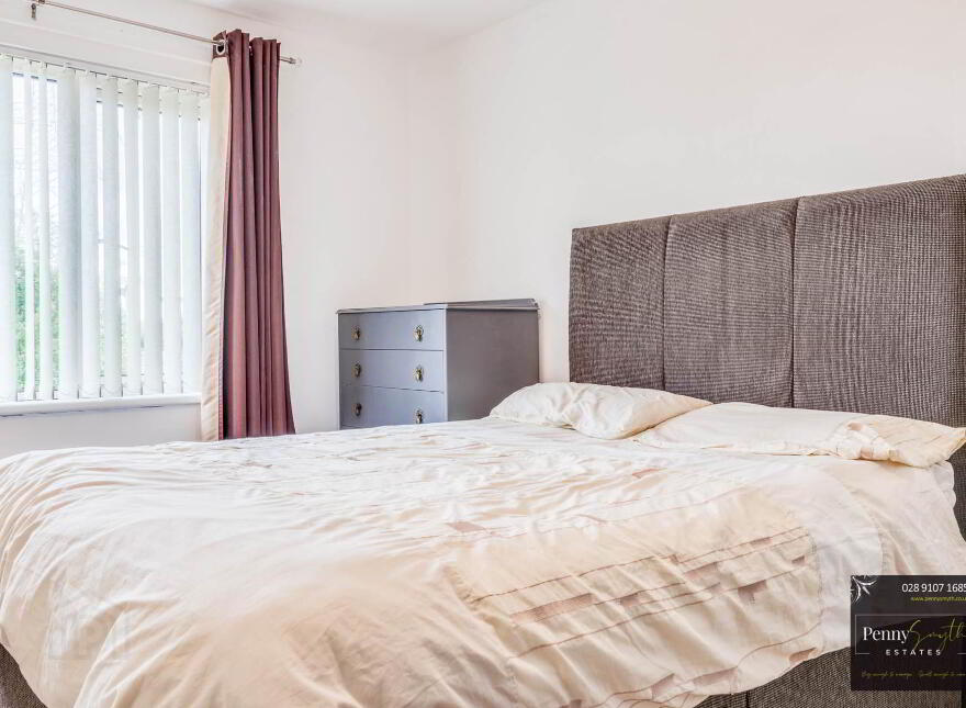 50 Skipperstone Road, Bangor, BT20 4ES