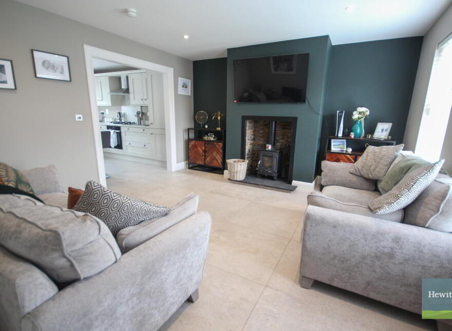 31 Dromliskin Court, Newry, BT35 7FU