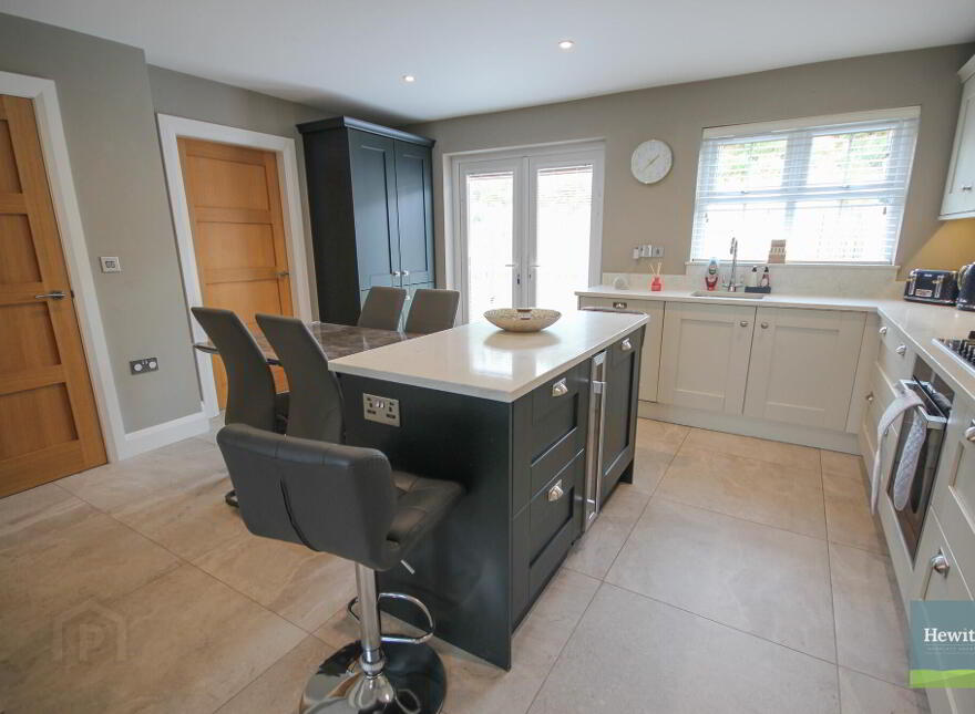 31 Dromliskin Court, Newry, BT35 7FU
