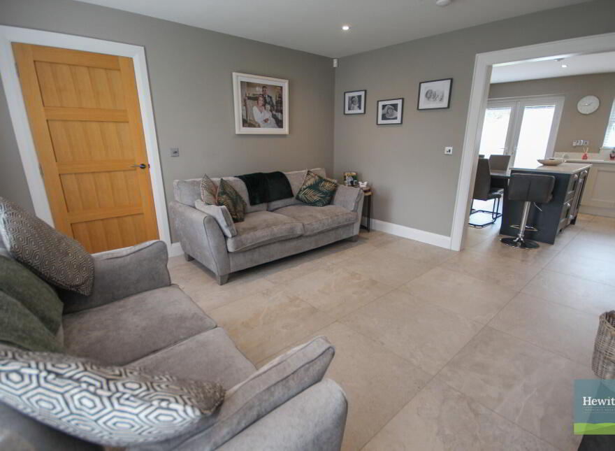 31 Dromliskin Court, Newry, BT35 7FU