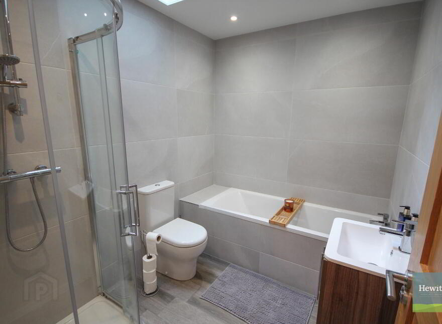31 Dromliskin Court, Newry, BT35 7FU
